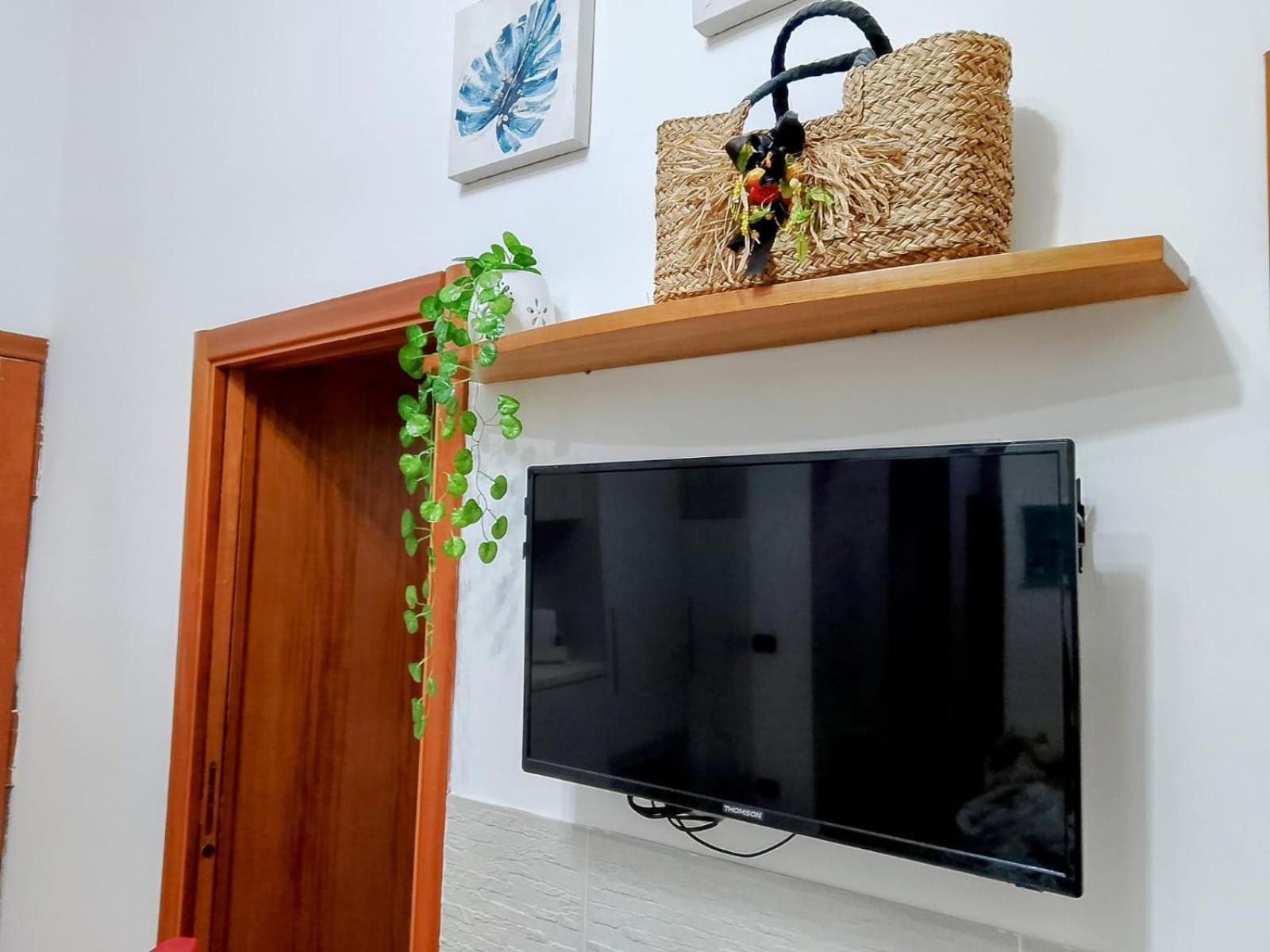 Moonlight House Apartment ปอซซุออลี ภายนอก รูปภาพ