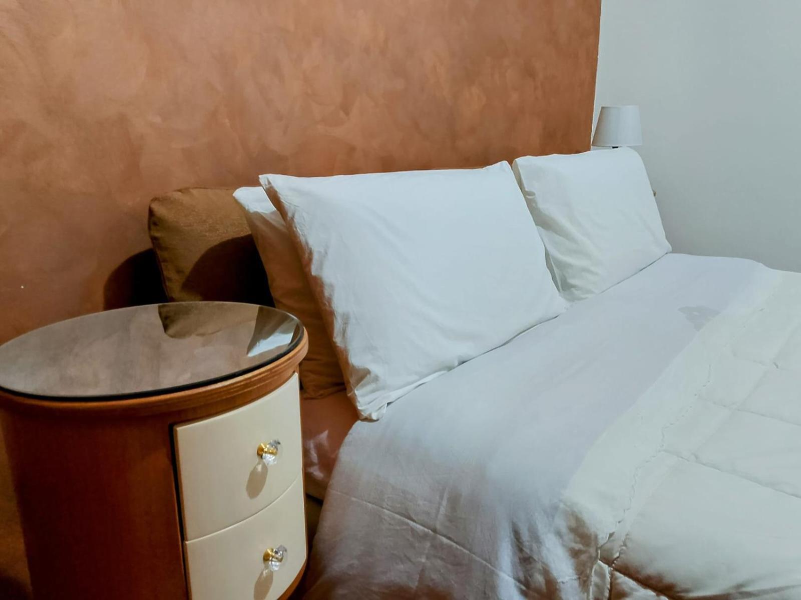 Moonlight House Apartment ปอซซุออลี ภายนอก รูปภาพ