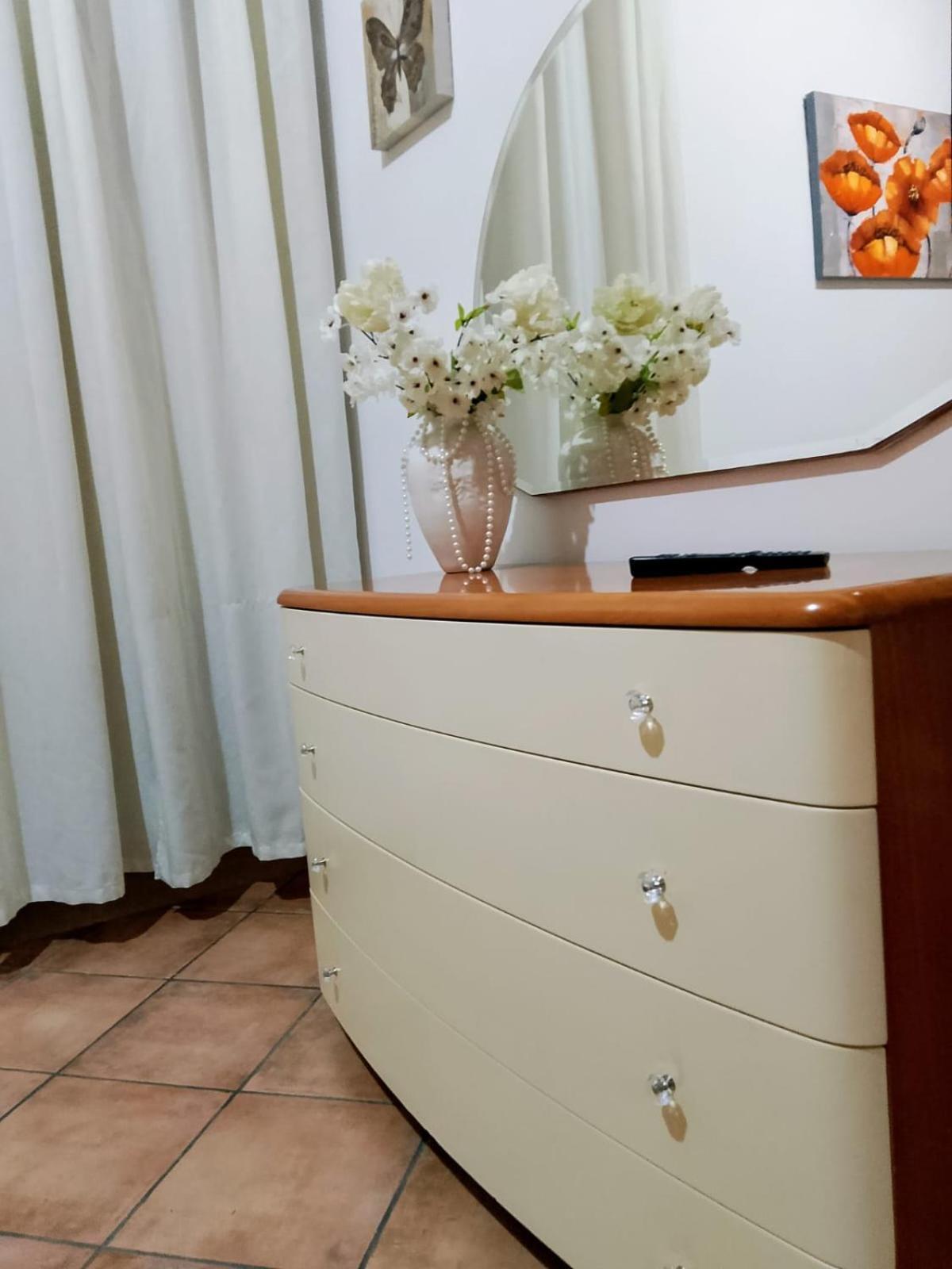 Moonlight House Apartment ปอซซุออลี ภายนอก รูปภาพ